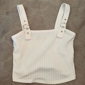 Hollister Tank